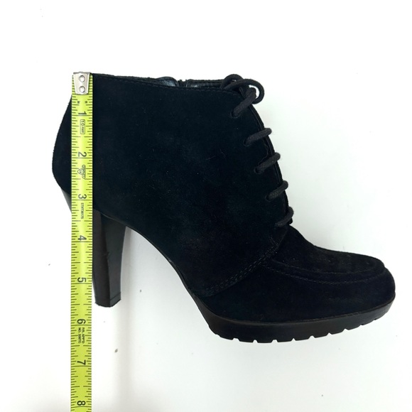 Anne Klein Tutorial Lace-up Suede Black Heeled Booties Lug-Sole Size 7 - Picture 3 of 13